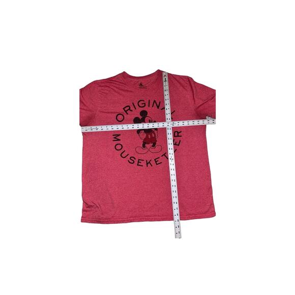 Disney Store Mickey "Original‎ Mouseketeer" Red T-Shirt Adult Size XL - Picture 3 of 4